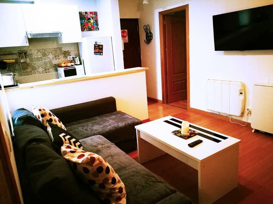 Apartamento Urgel Мадрид Экстерьер фото